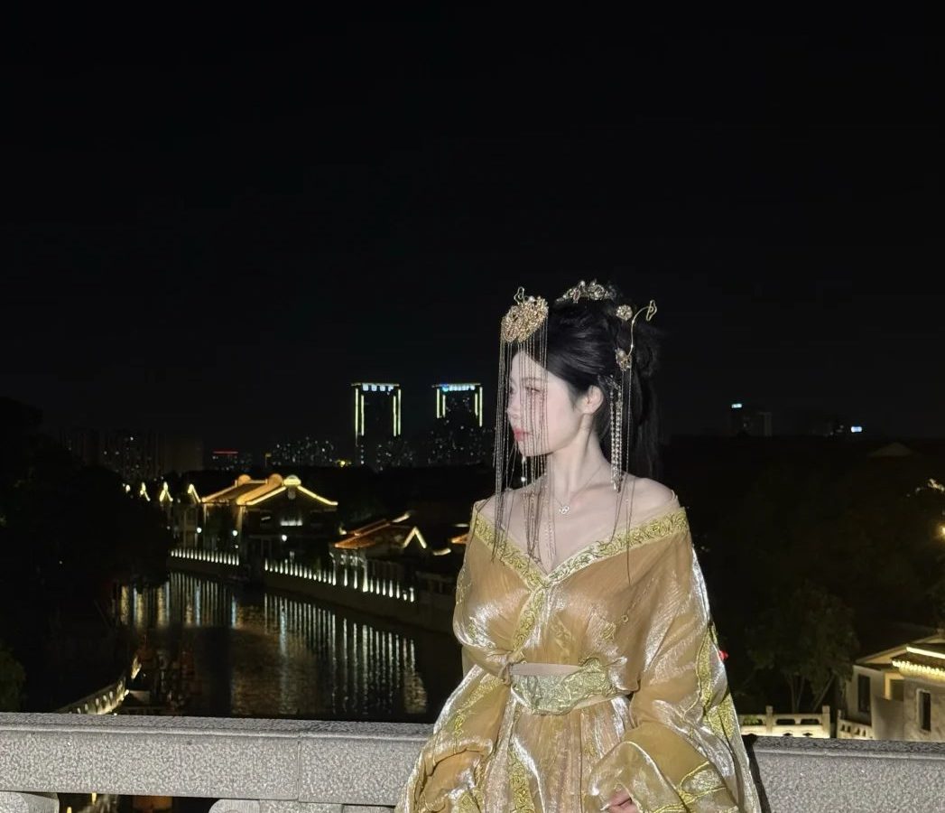 同城版块怎么找搭子 · 国际生活场景